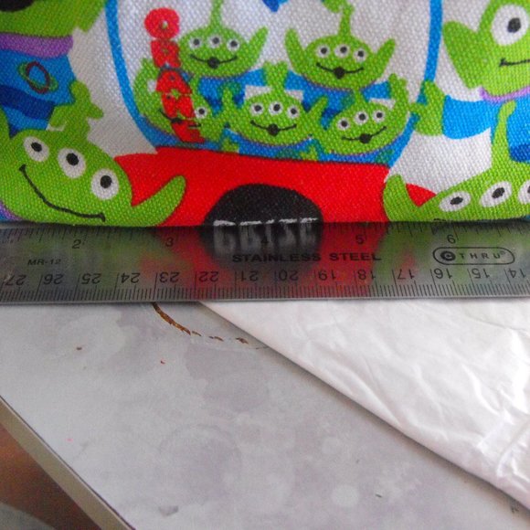 Toy Story Aliens Lunch Tote Shoulder bag - Picture 2 of 10